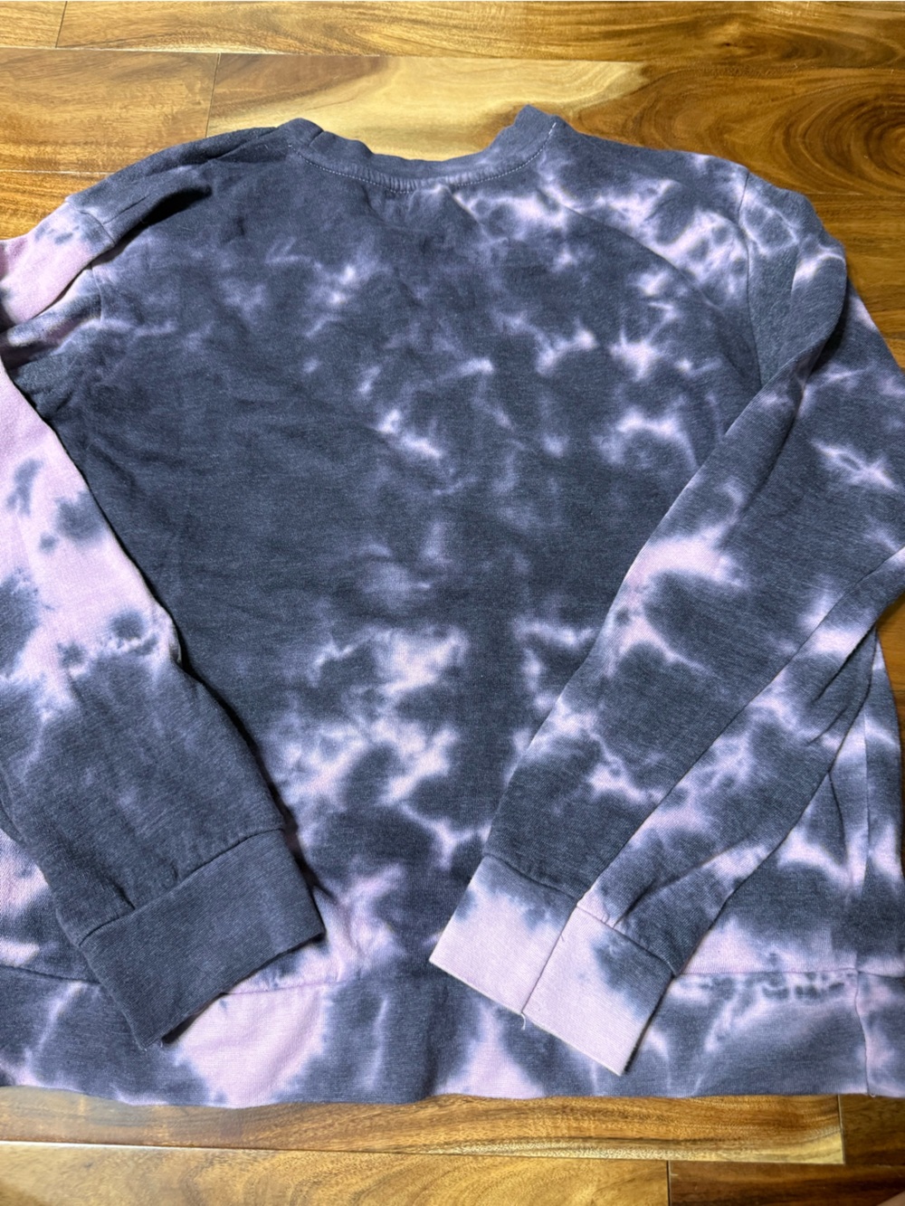 Tie-Dye Graphic Band Sweatshirt in Black & Lavender - Picture 3 of 3